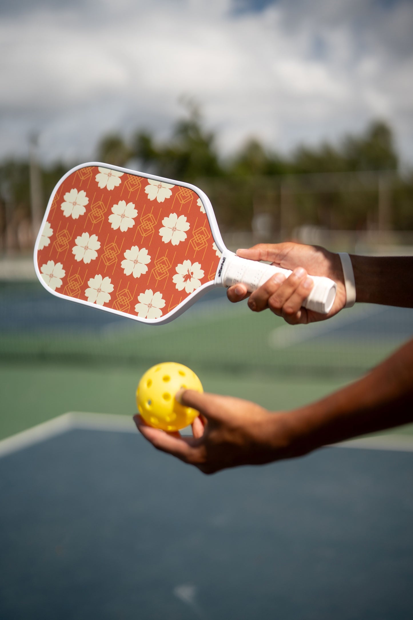 EverSpin - Red Floral 16mm Pickleball Paddle